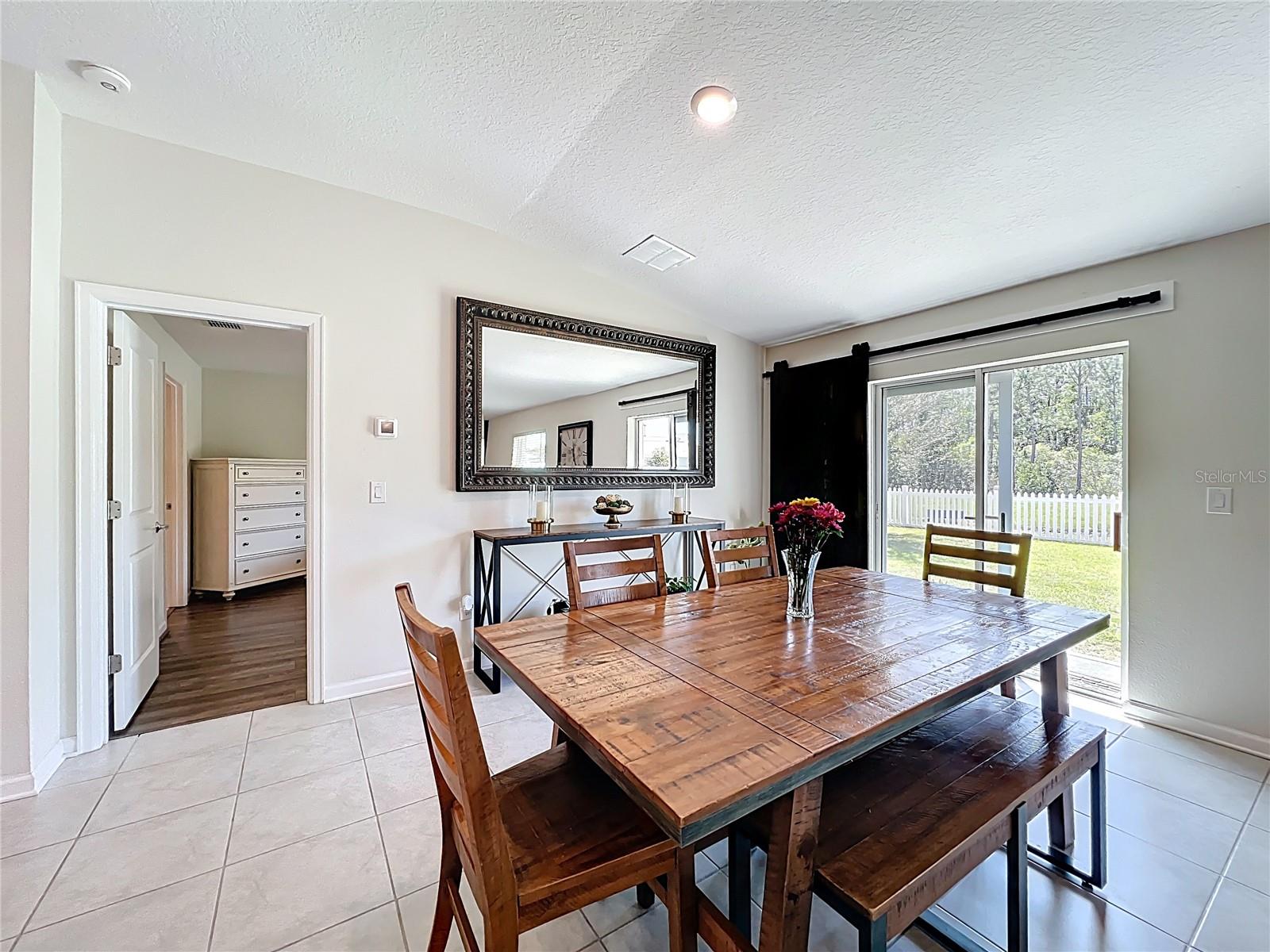 Image 52 of 79 For 16486 Champlain Street