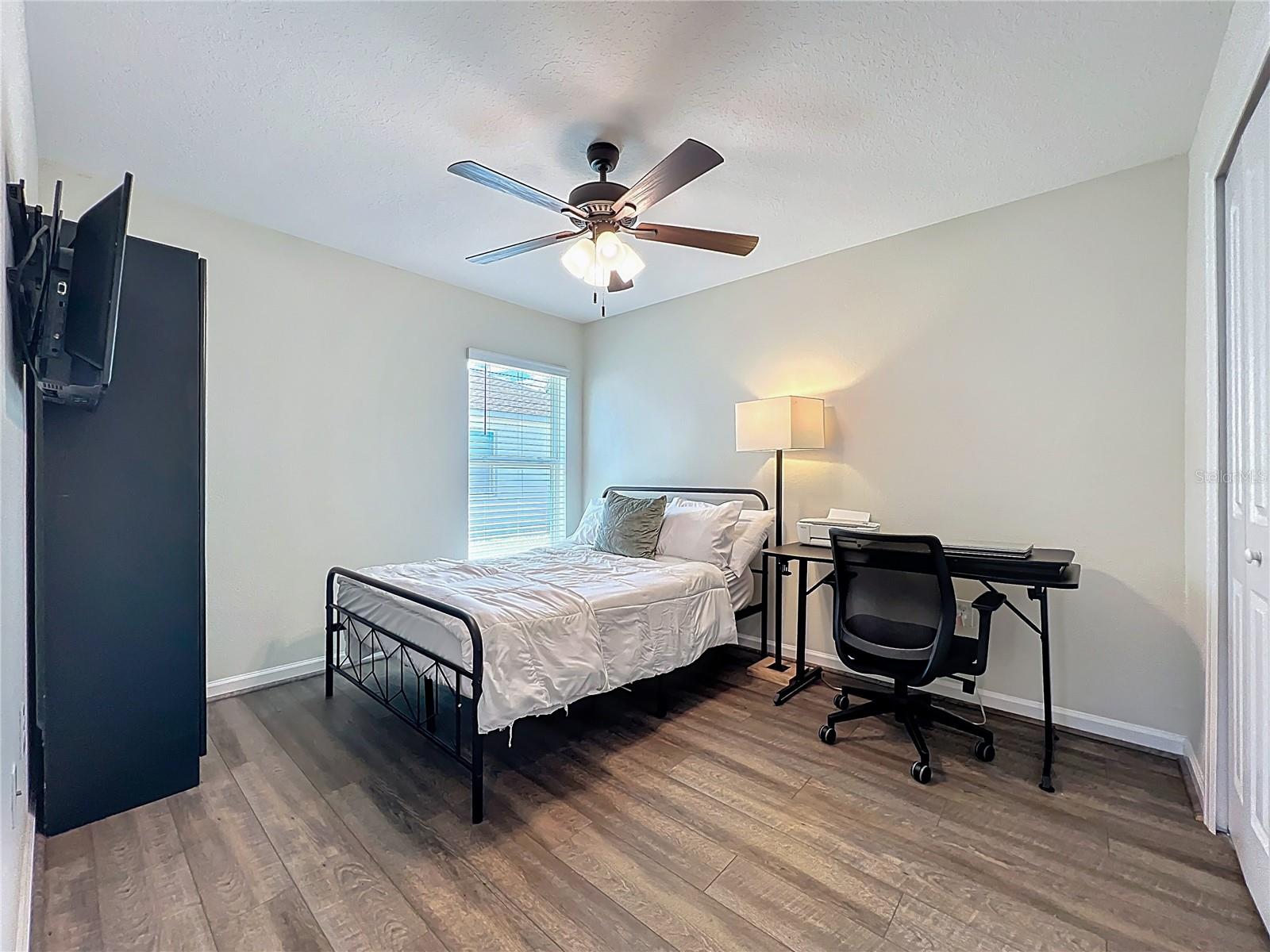 Image 59 of 79 For 16486 Champlain Street