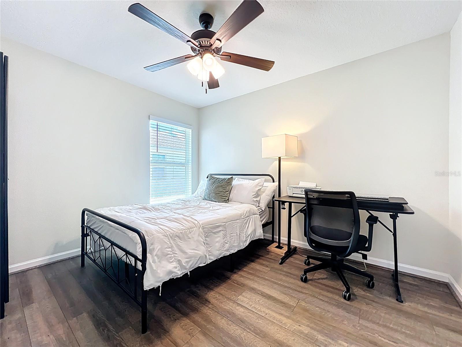 Image 60 of 79 For 16486 Champlain Street