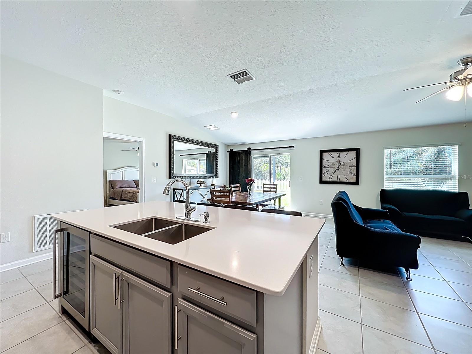 Image 63 of 79 For 16486 Champlain Street