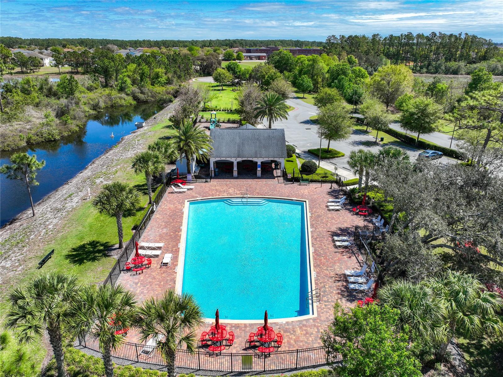 Image 9 of 79 For 16486 Champlain Street