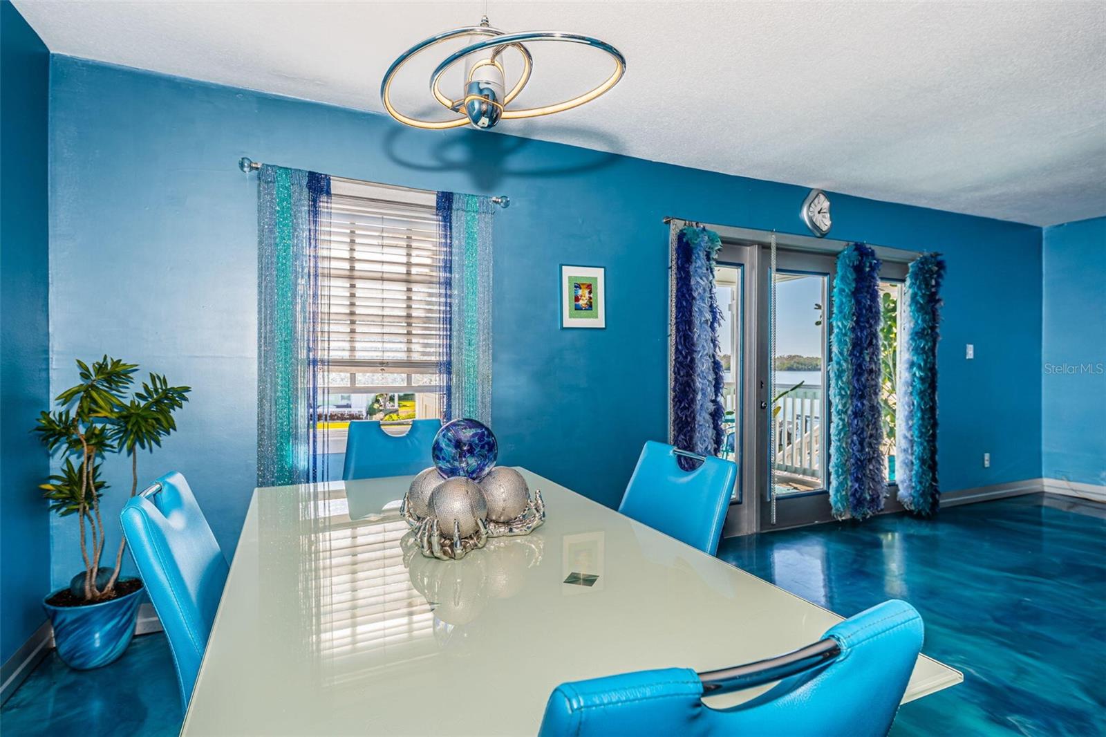 Image 21 of 59 For 5011 Starfish Drive Se C