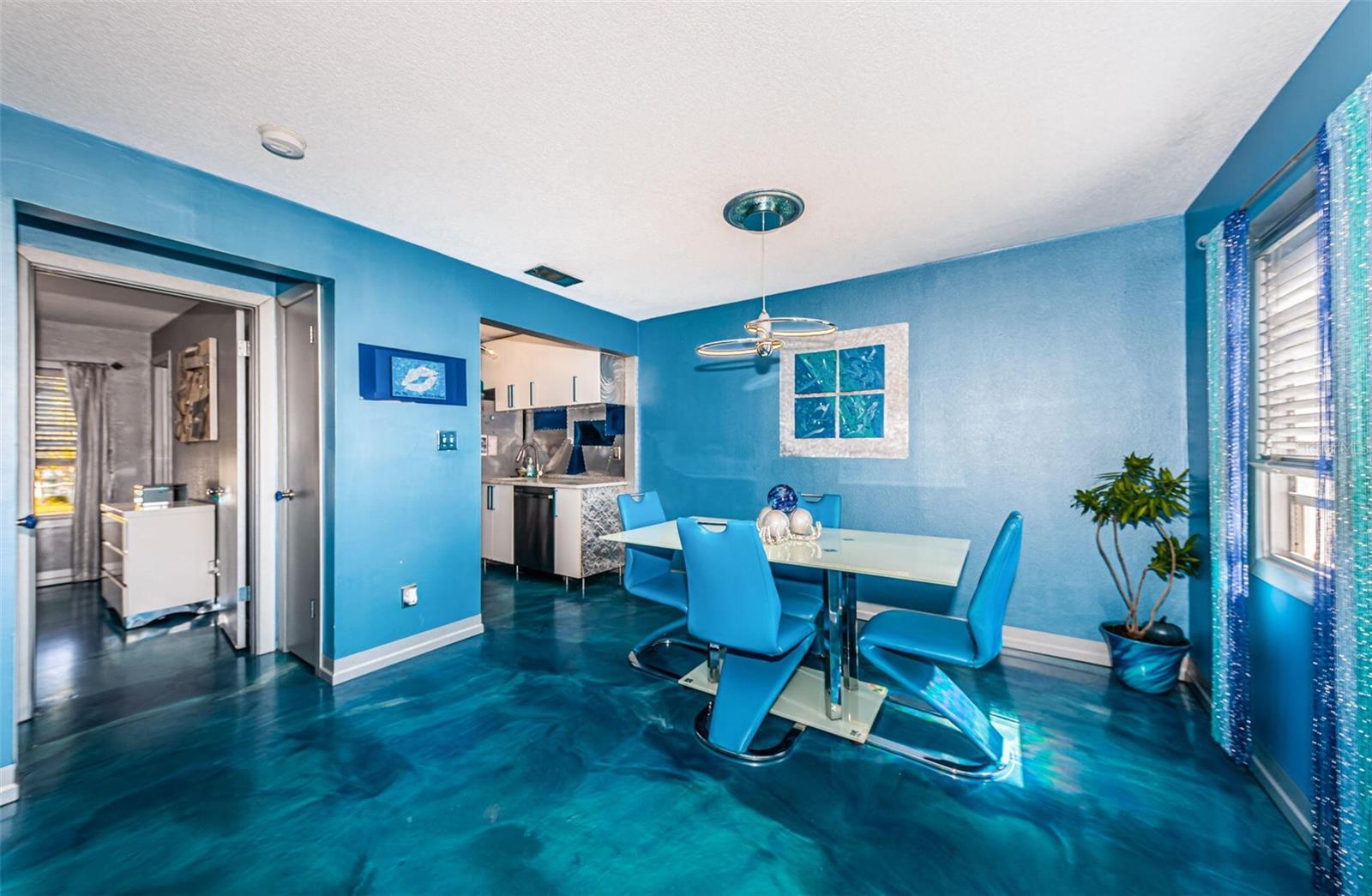 Image 23 of 59 For 5011 Starfish Drive Se C