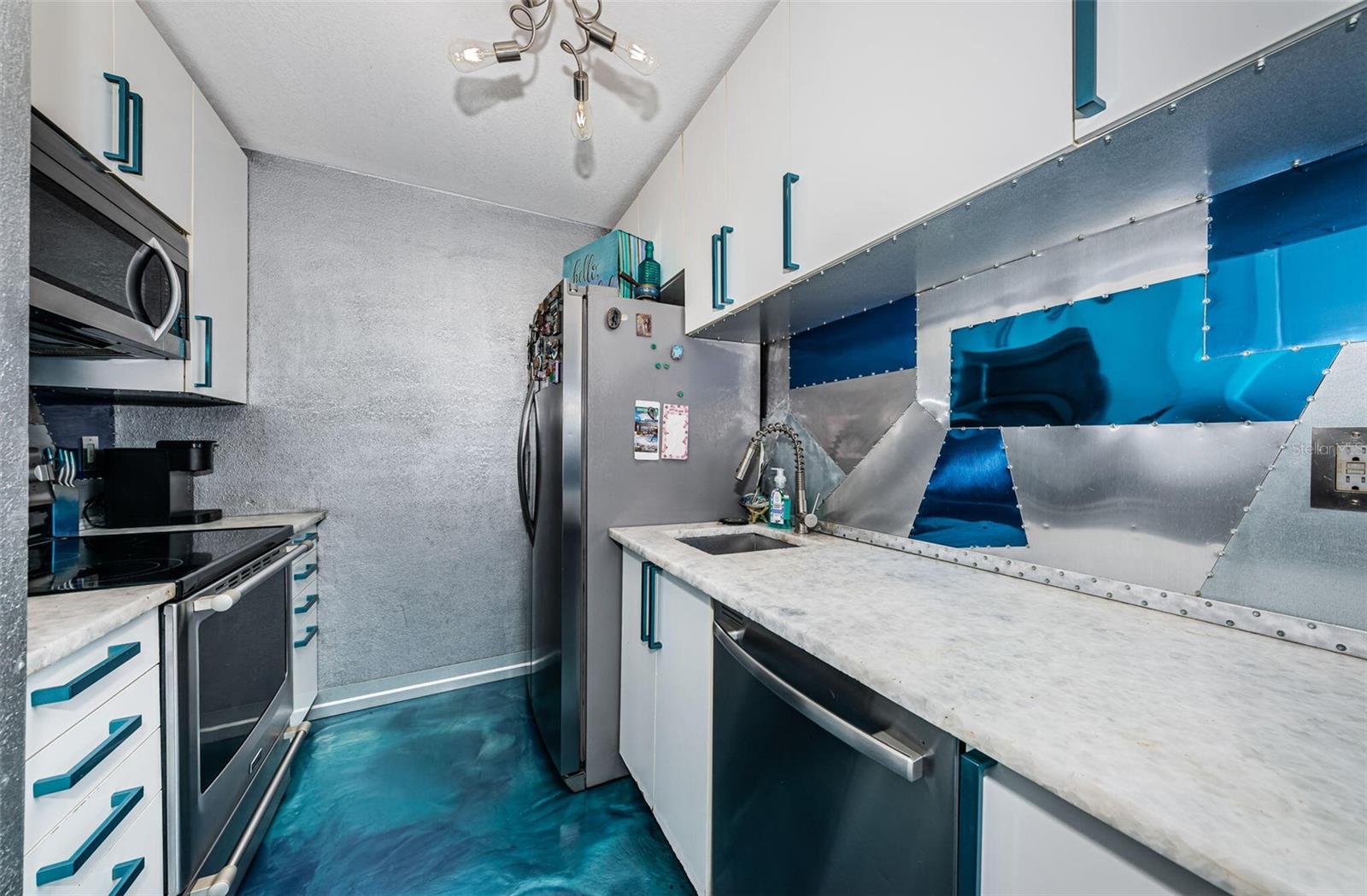 Image 25 of 59 For 5011 Starfish Drive Se C