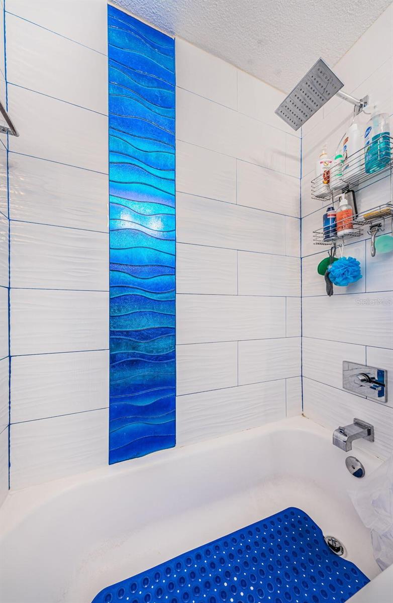 Image 34 of 59 For 5011 Starfish Drive Se C