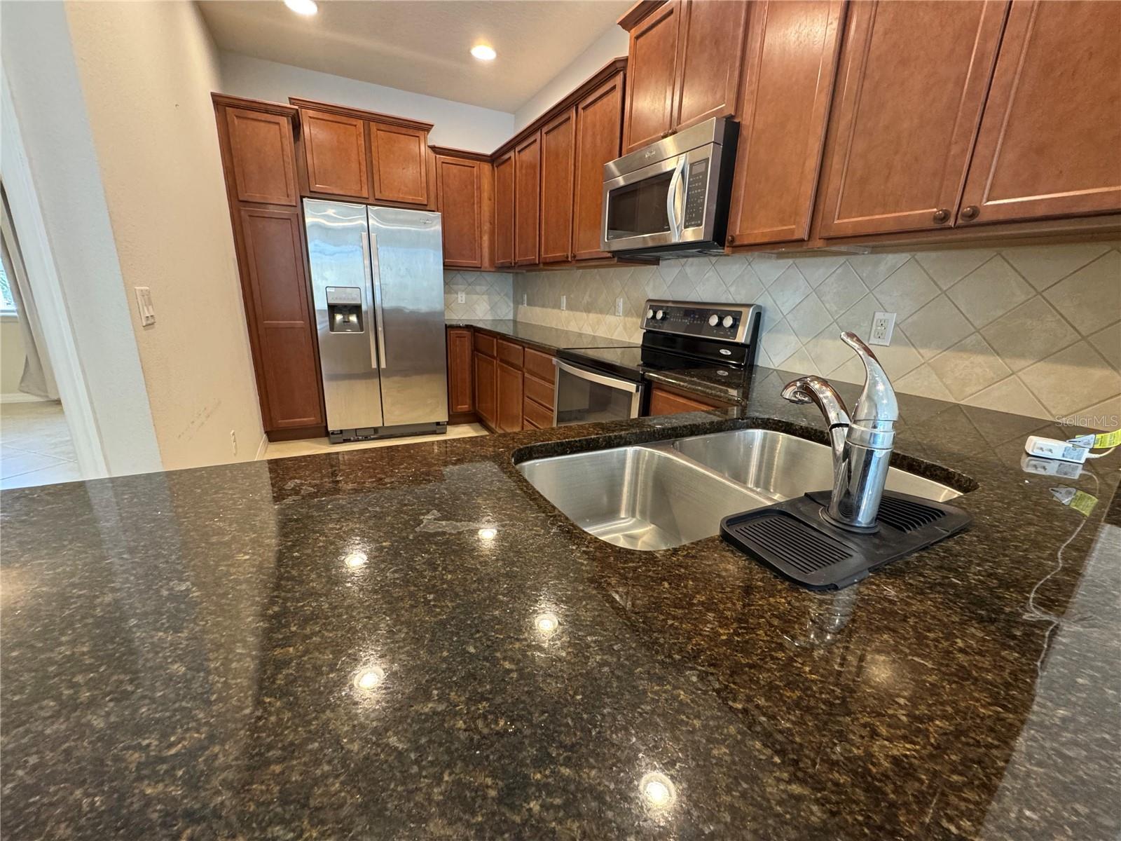 Image 13 of 54 For 11902 Lorenza Lane