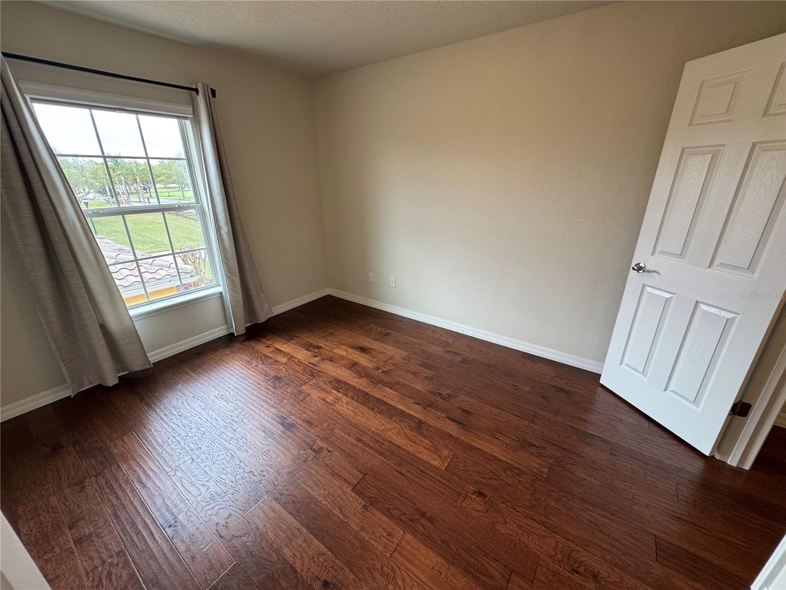 Image 26 of 54 For 11902 Lorenza Lane