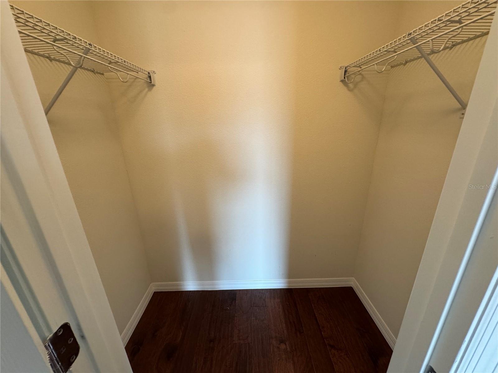 Image 29 of 54 For 11902 Lorenza Lane