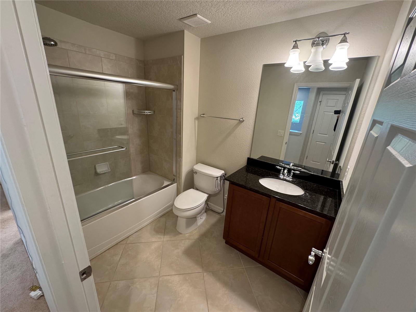 Image 31 of 54 For 11902 Lorenza Lane