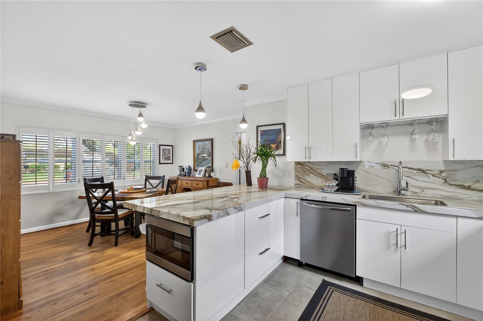 Image 17 of 25 For 1632 Pinewood Drive