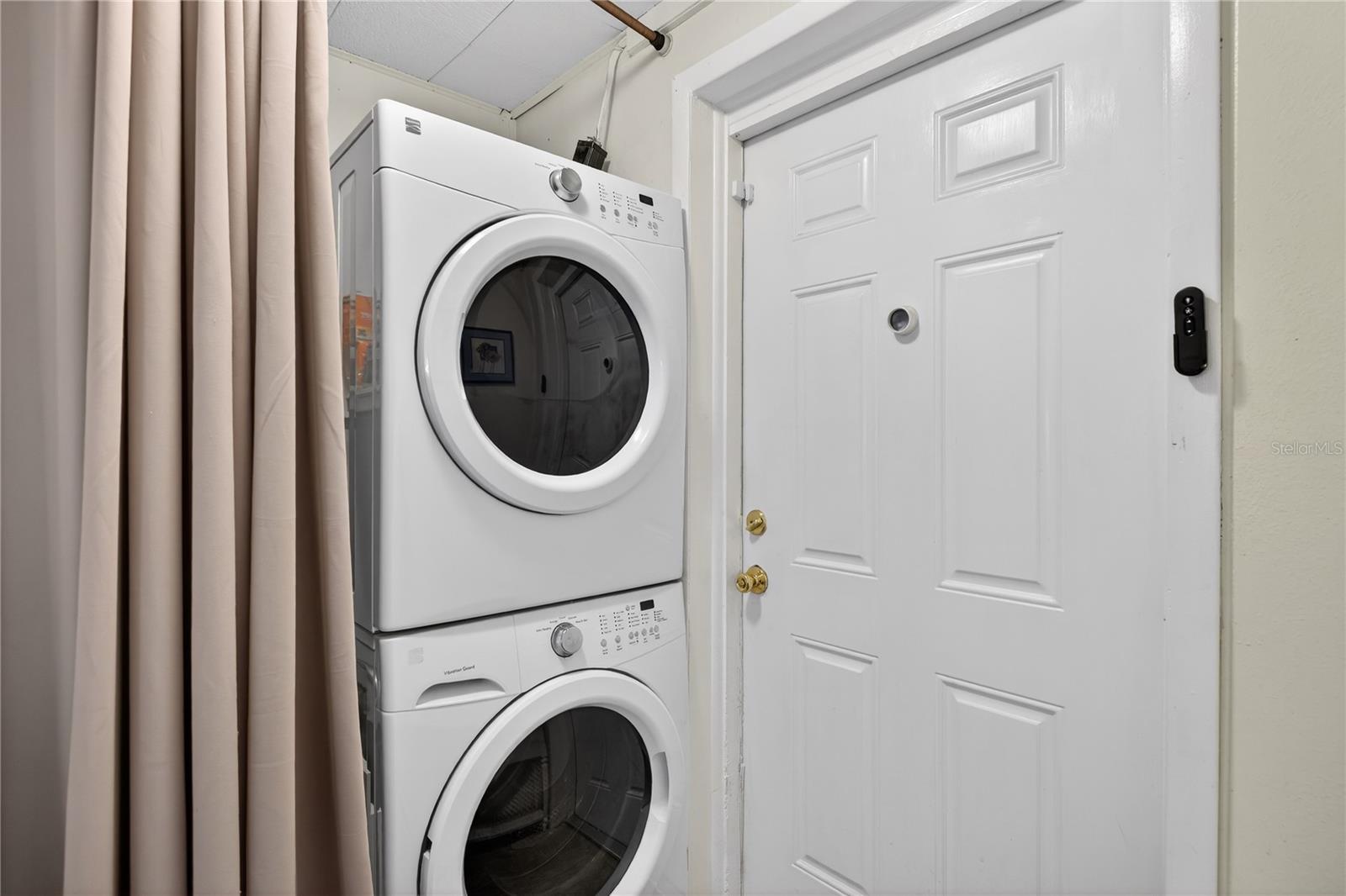 Image 20 of 25 For 1632 Pinewood Drive