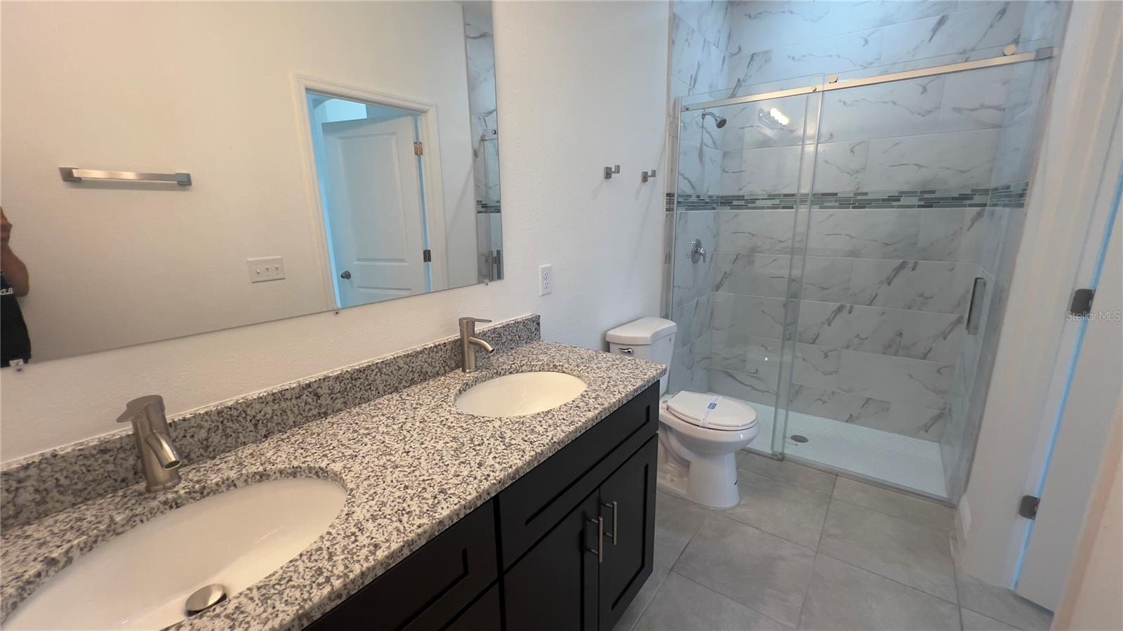 Image 24 of 26 For 237 Cimarron Drive