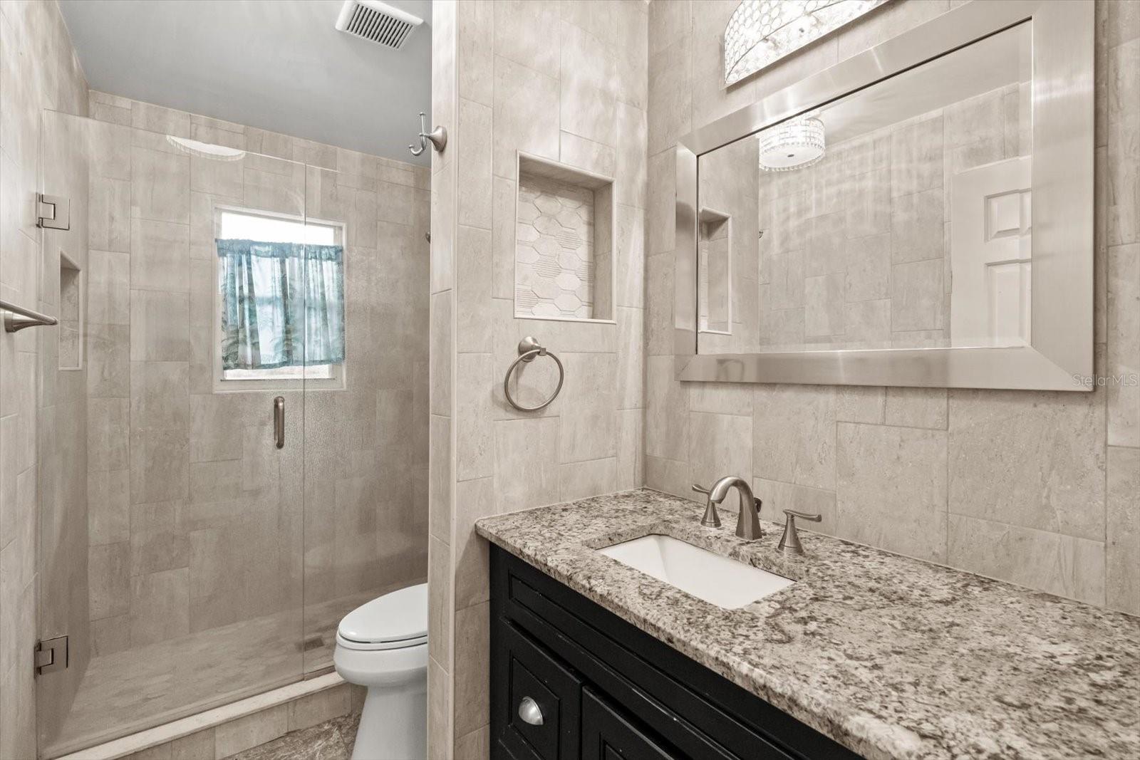 Image 18 of 30 For 443 Hamptoncrest Circle 107