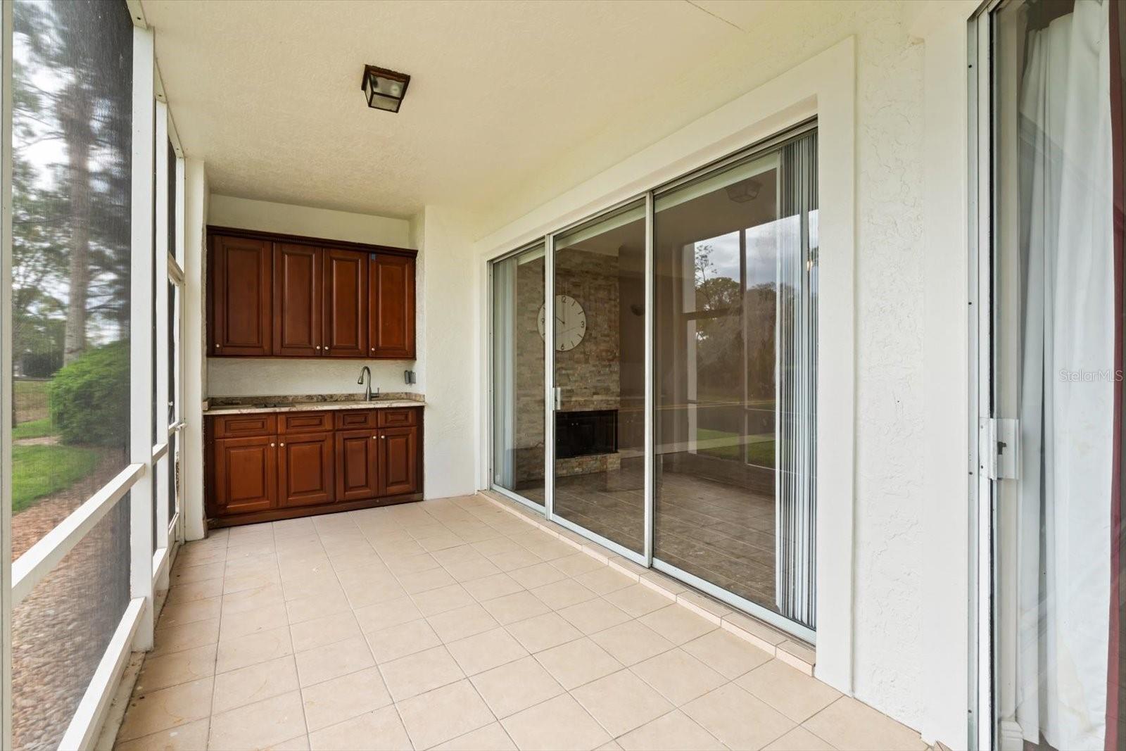 Image 26 of 30 For 443 Hamptoncrest Circle 107