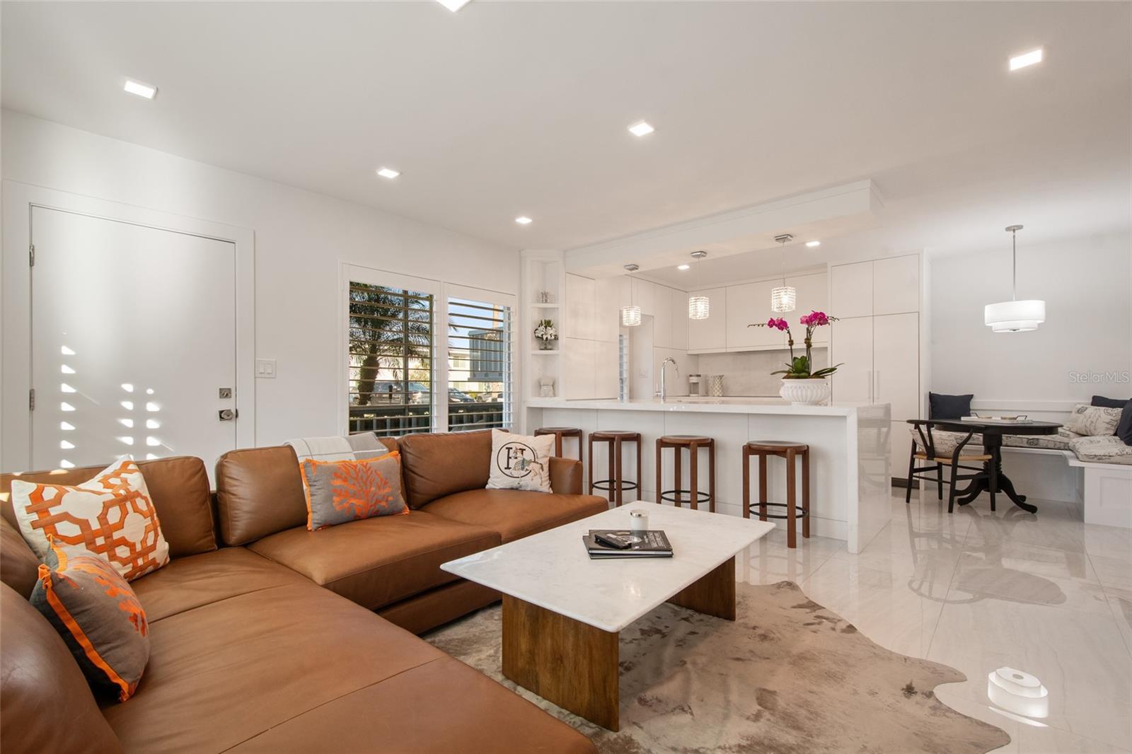 Image 16 of 64 For 1140 Orlando Avenue F8