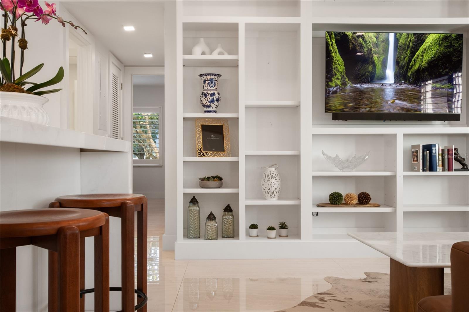 Image 18 of 64 For 1140 Orlando Avenue F8