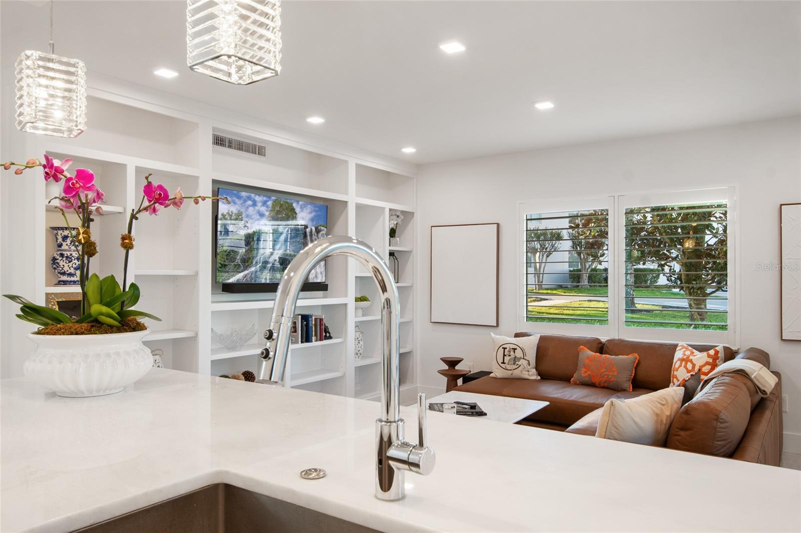 Image 26 of 64 For 1140 Orlando Avenue F8