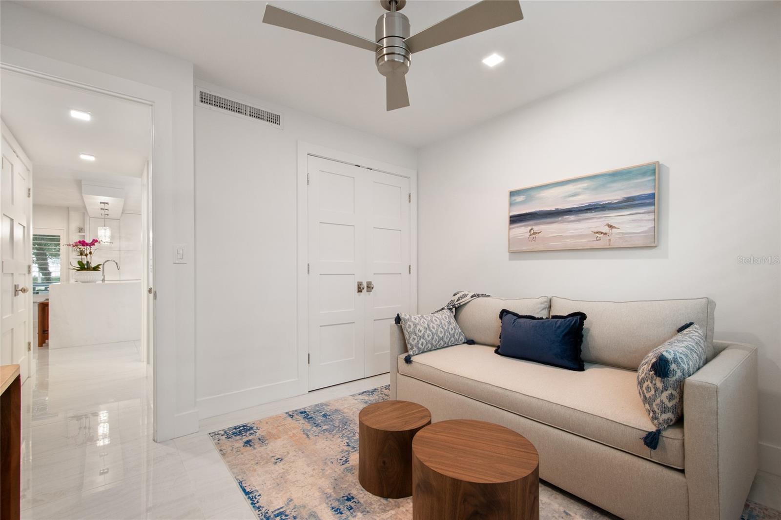 Image 43 of 64 For 1140 Orlando Avenue F8