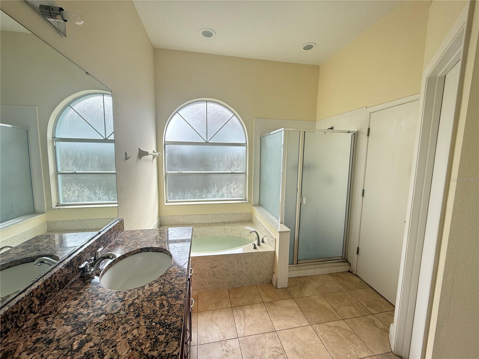 Image 16 of 22 For 2073 River Park Boulevard