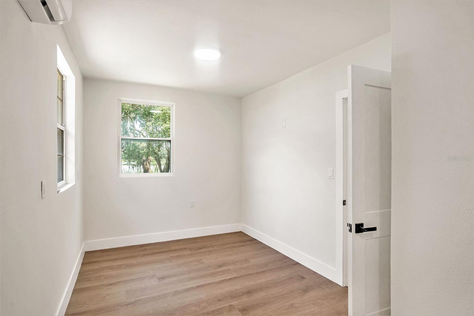 Image 18 of 44 For 14050 Blackjack Road