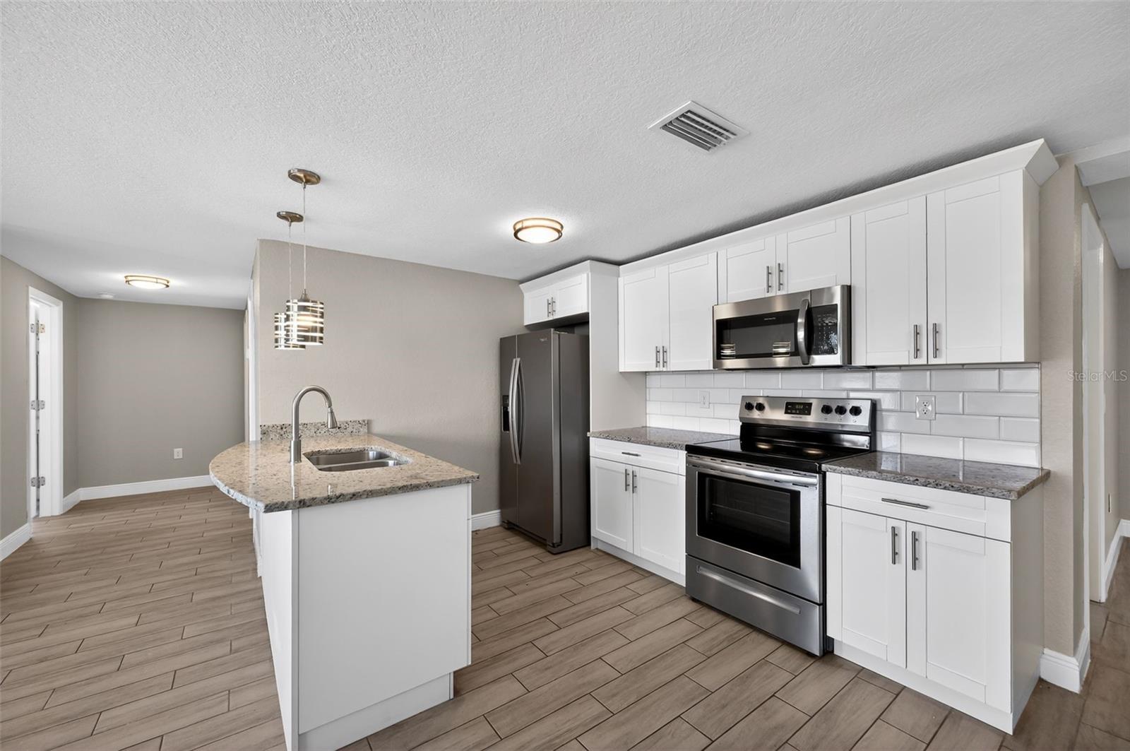 Image 20 of 34 For 7137 Gulf Highlands Drive