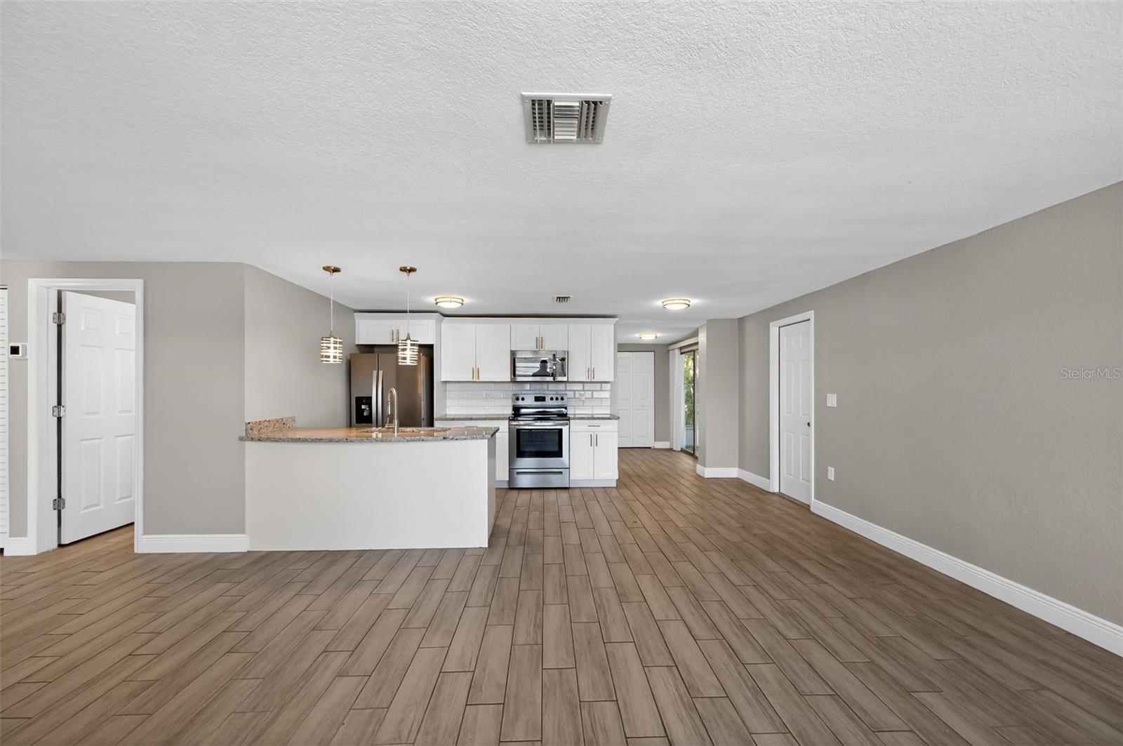 Image 27 of 34 For 7137 Gulf Highlands Drive