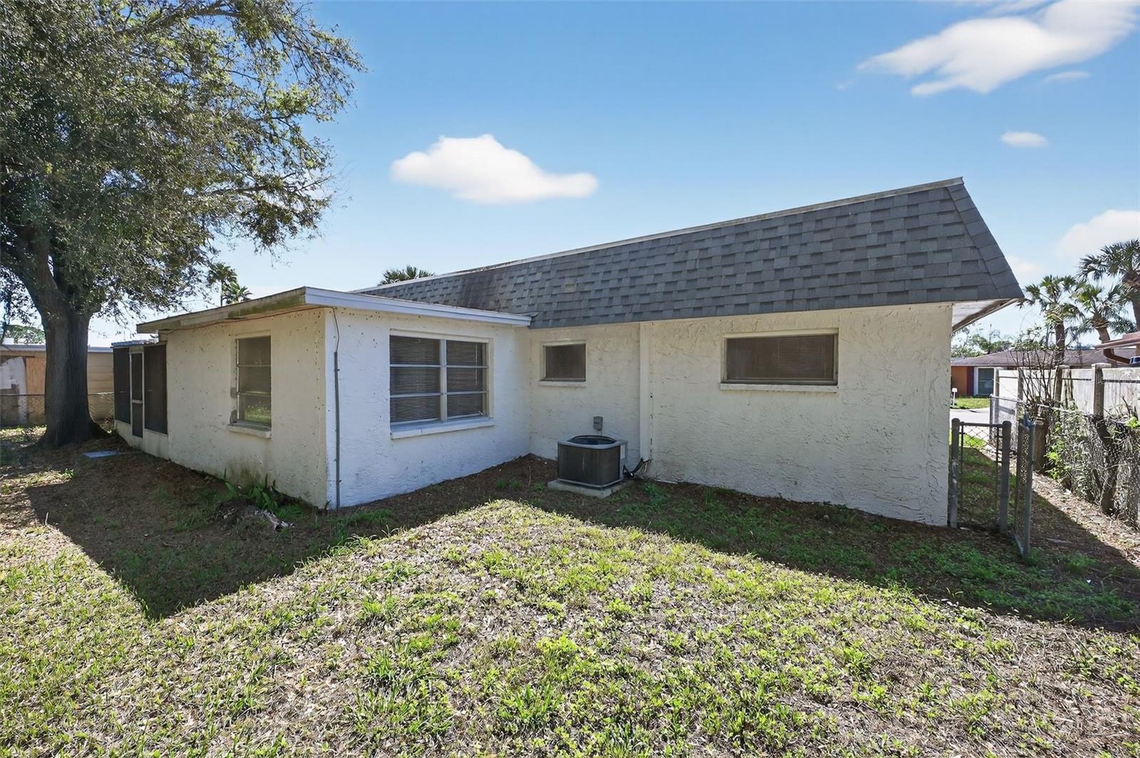 Image 8 of 34 For 7137 Gulf Highlands Drive