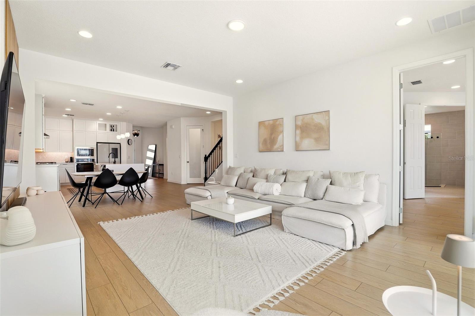 Listing photo id 19 for 14354 Wabasso Loop