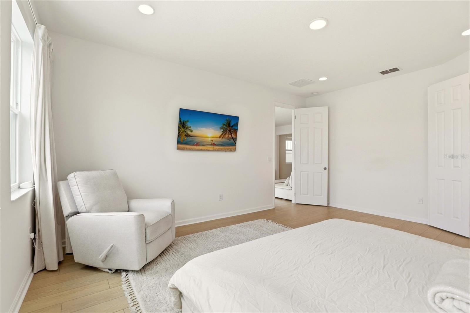 Listing photo id 20 for 14354 Wabasso Loop