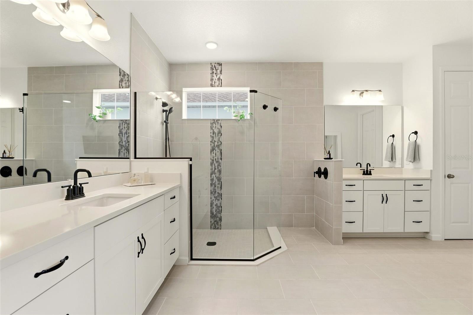 Listing photo id 22 for 14354 Wabasso Loop