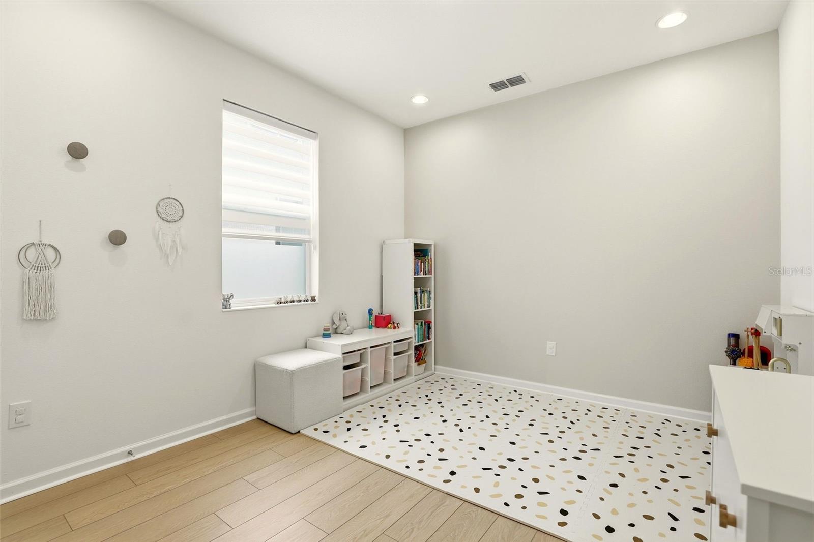 Listing photo id 27 for 14354 Wabasso Loop