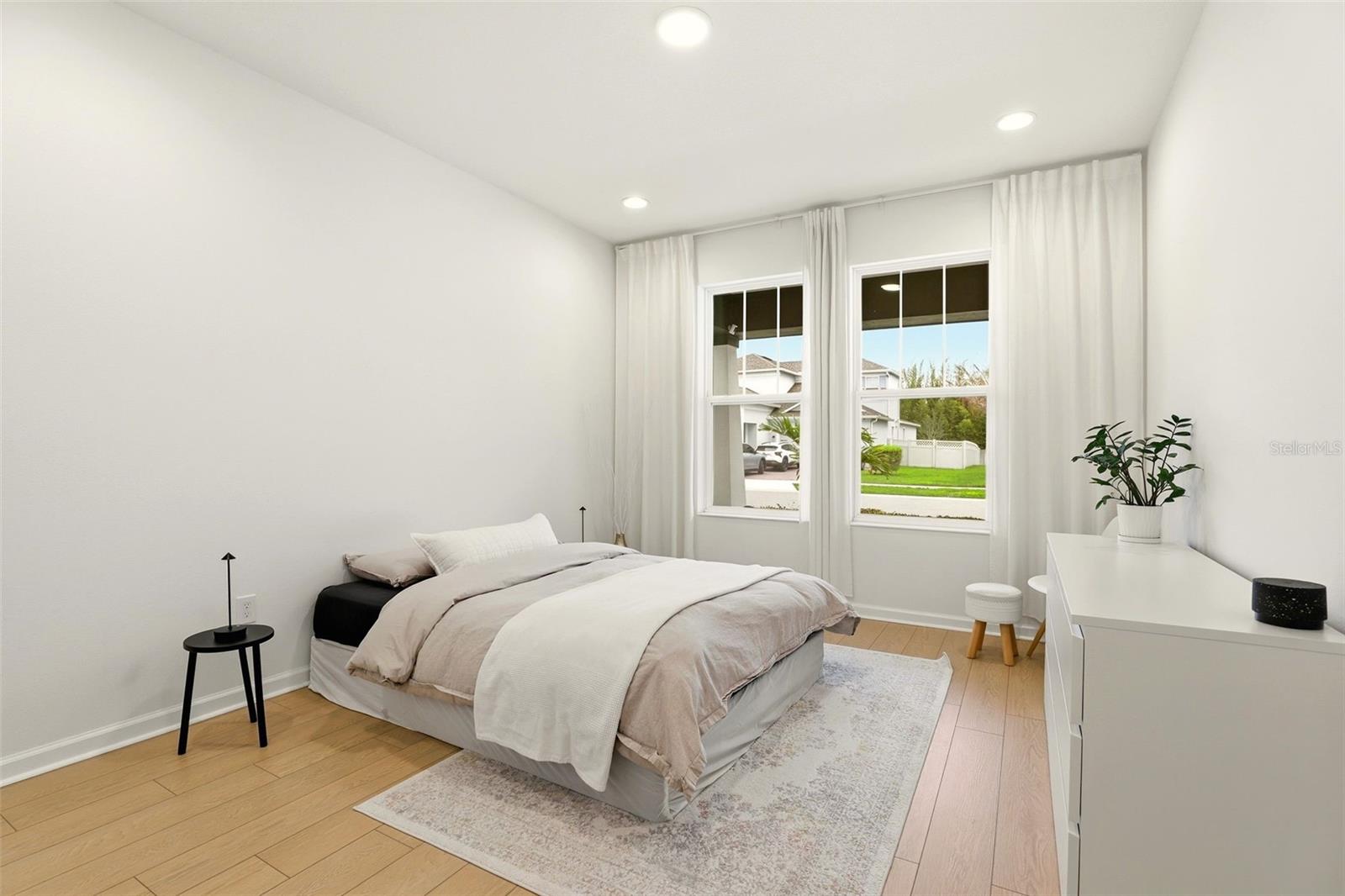 Listing photo id 29 for 14354 Wabasso Loop