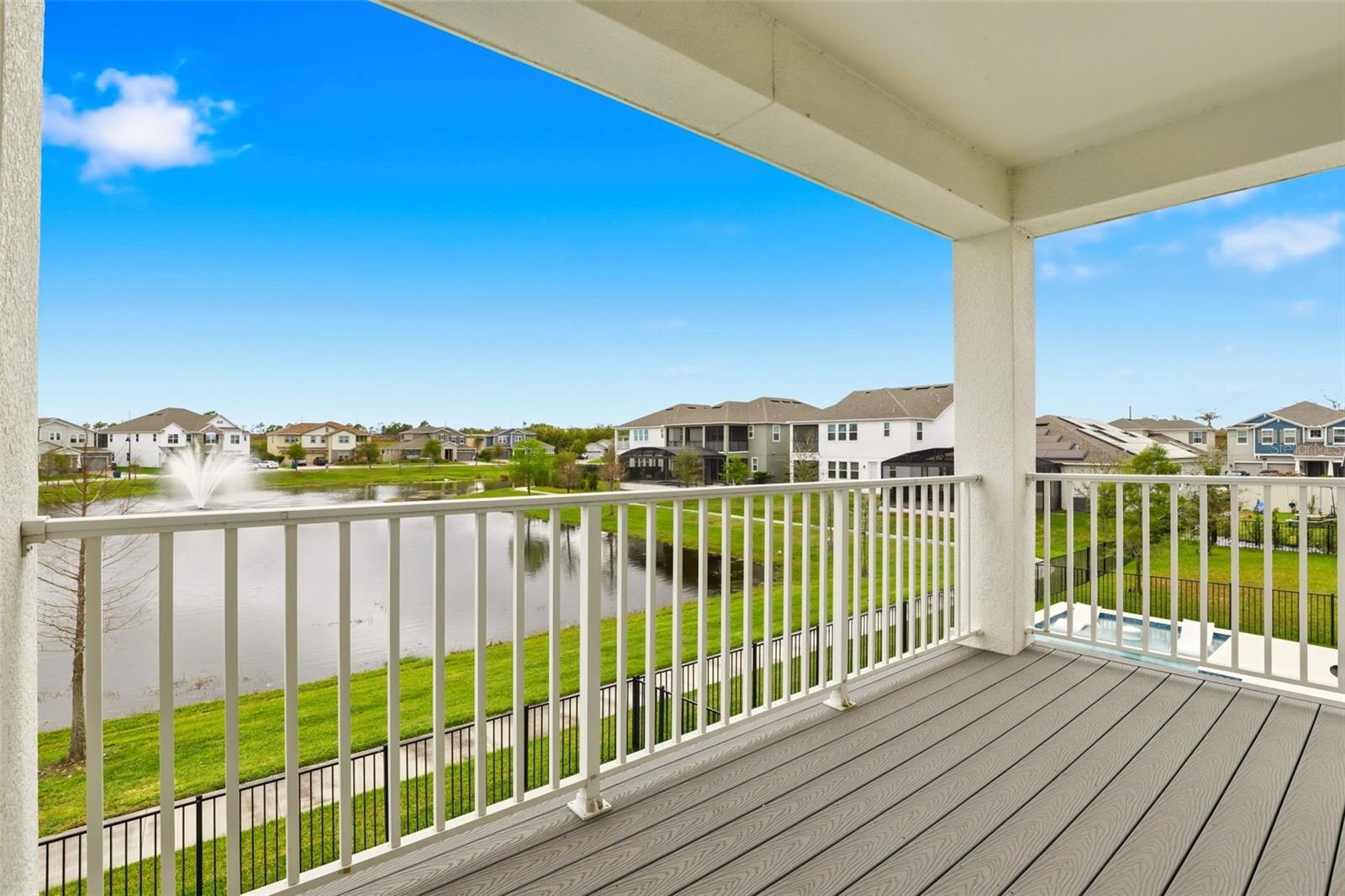 Listing photo id 37 for 14354 Wabasso Loop