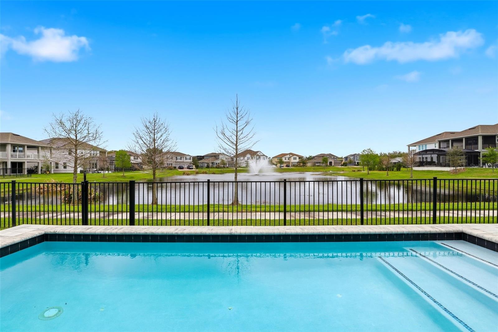 Listing photo id 40 for 14354 Wabasso Loop