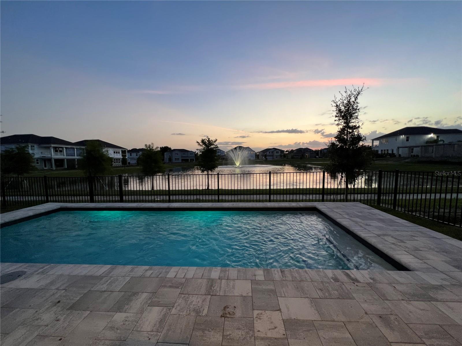 Listing photo id 47 for 14354 Wabasso Loop