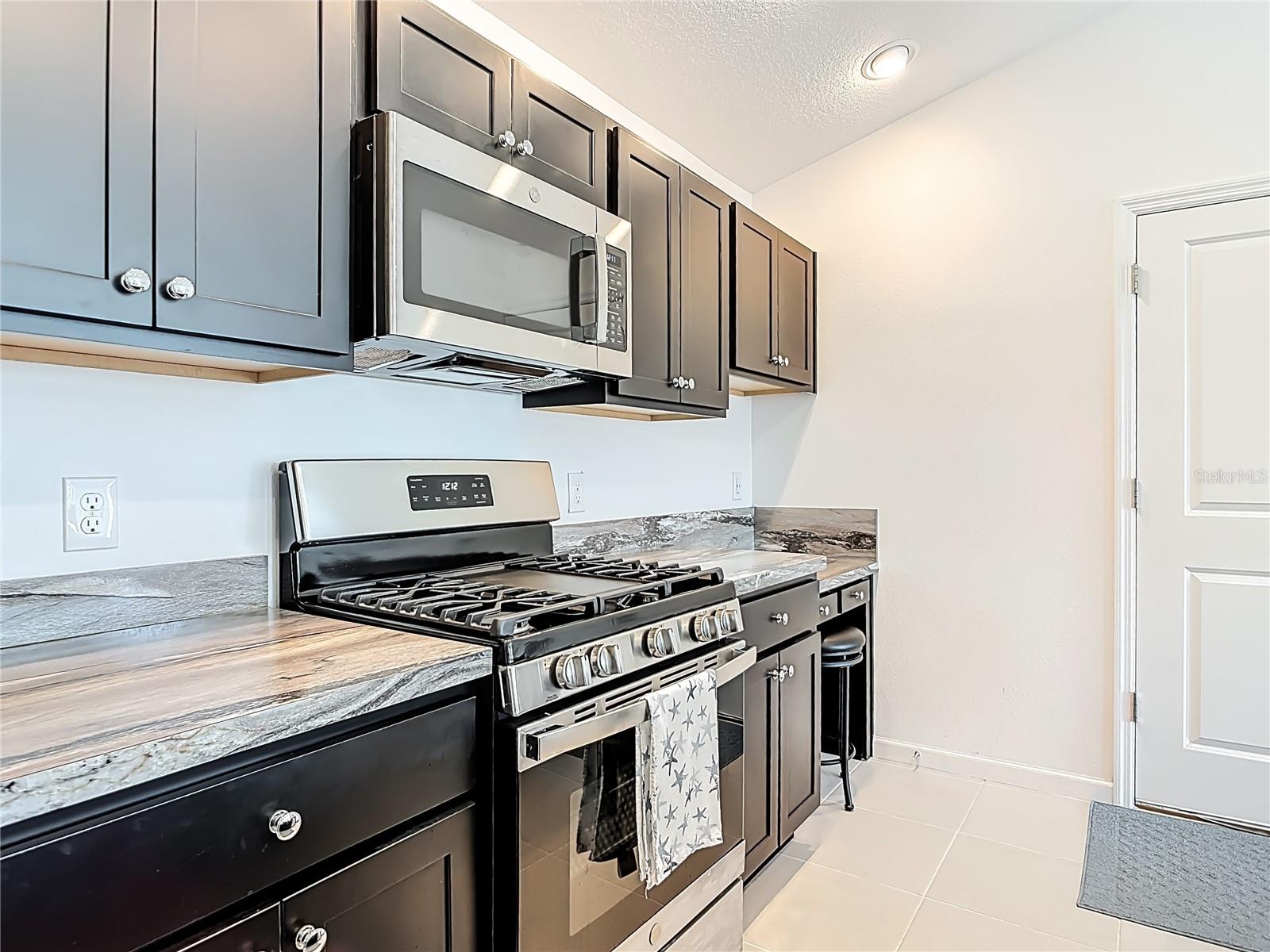 Image 11 of 54 For 3552 Grouby Road