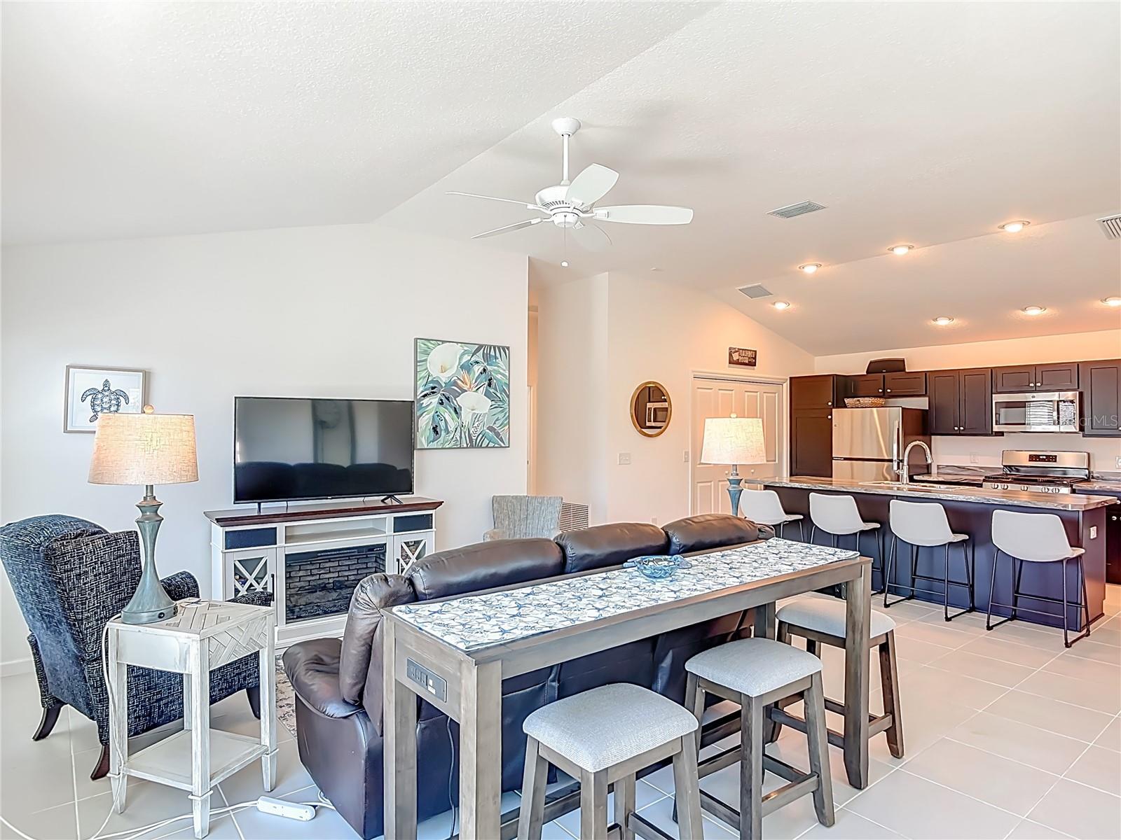 Image 2 of 54 For 3552 Grouby Road