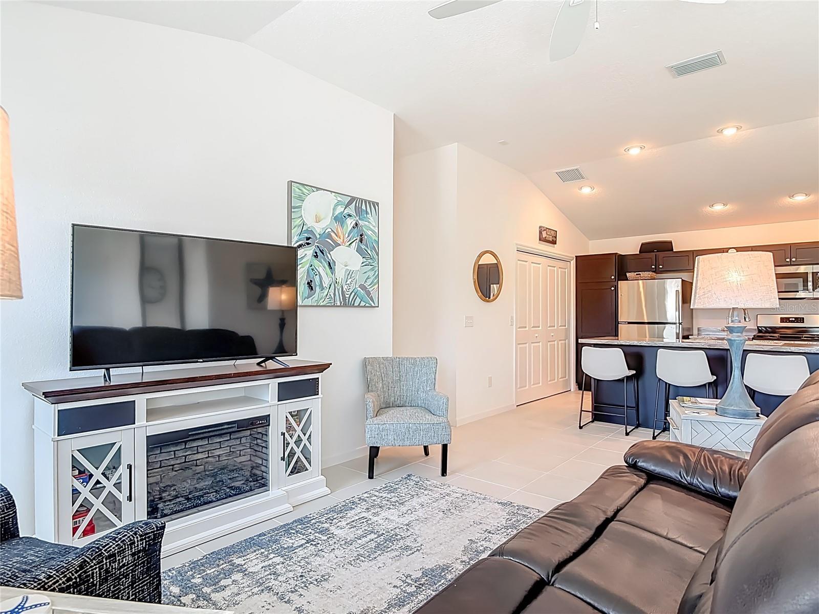 Image 6 of 54 For 3552 Grouby Road