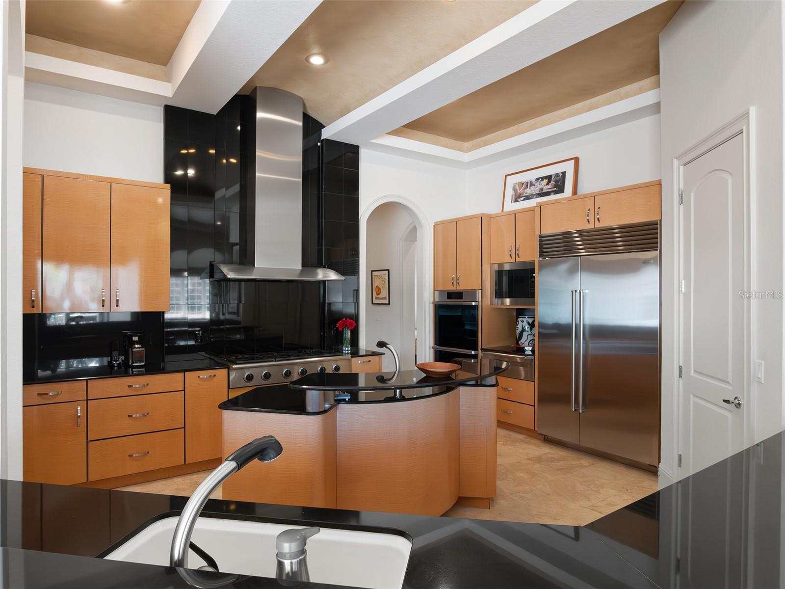 Image 10 of 57 For 5151 Latrobe Dr