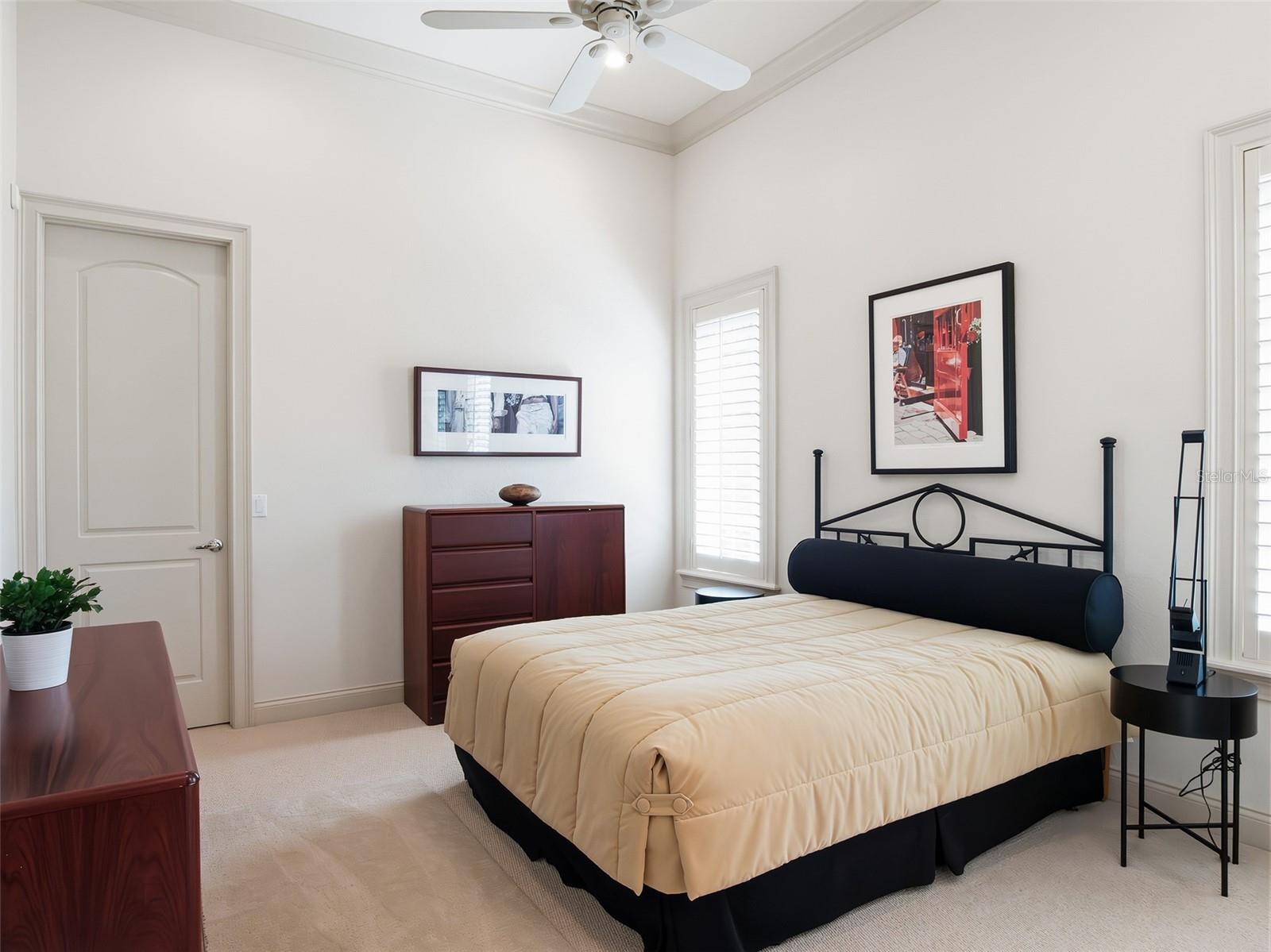 Image 31 of 57 For 5151 Latrobe Dr