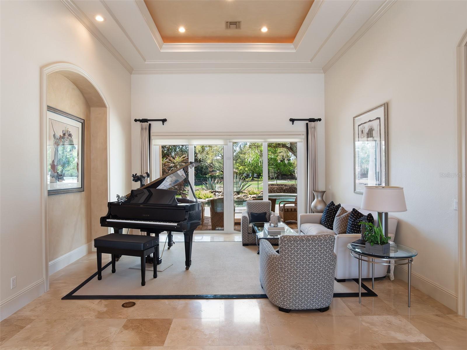 Image 8 of 57 For 5151 Latrobe Dr