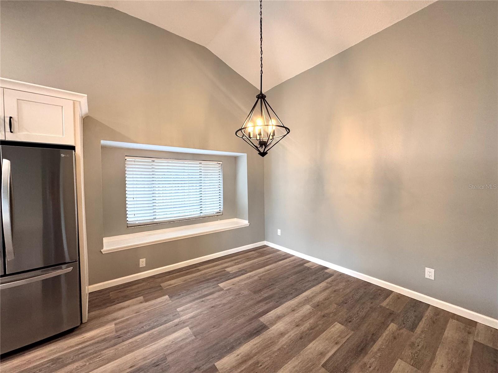 Image 12 of 30 For 3847 Biscayne Drive