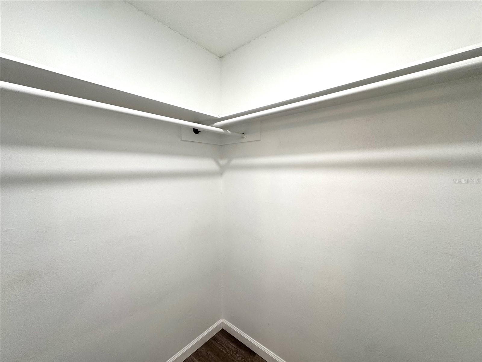 Image 18 of 30 For 3847 Biscayne Drive