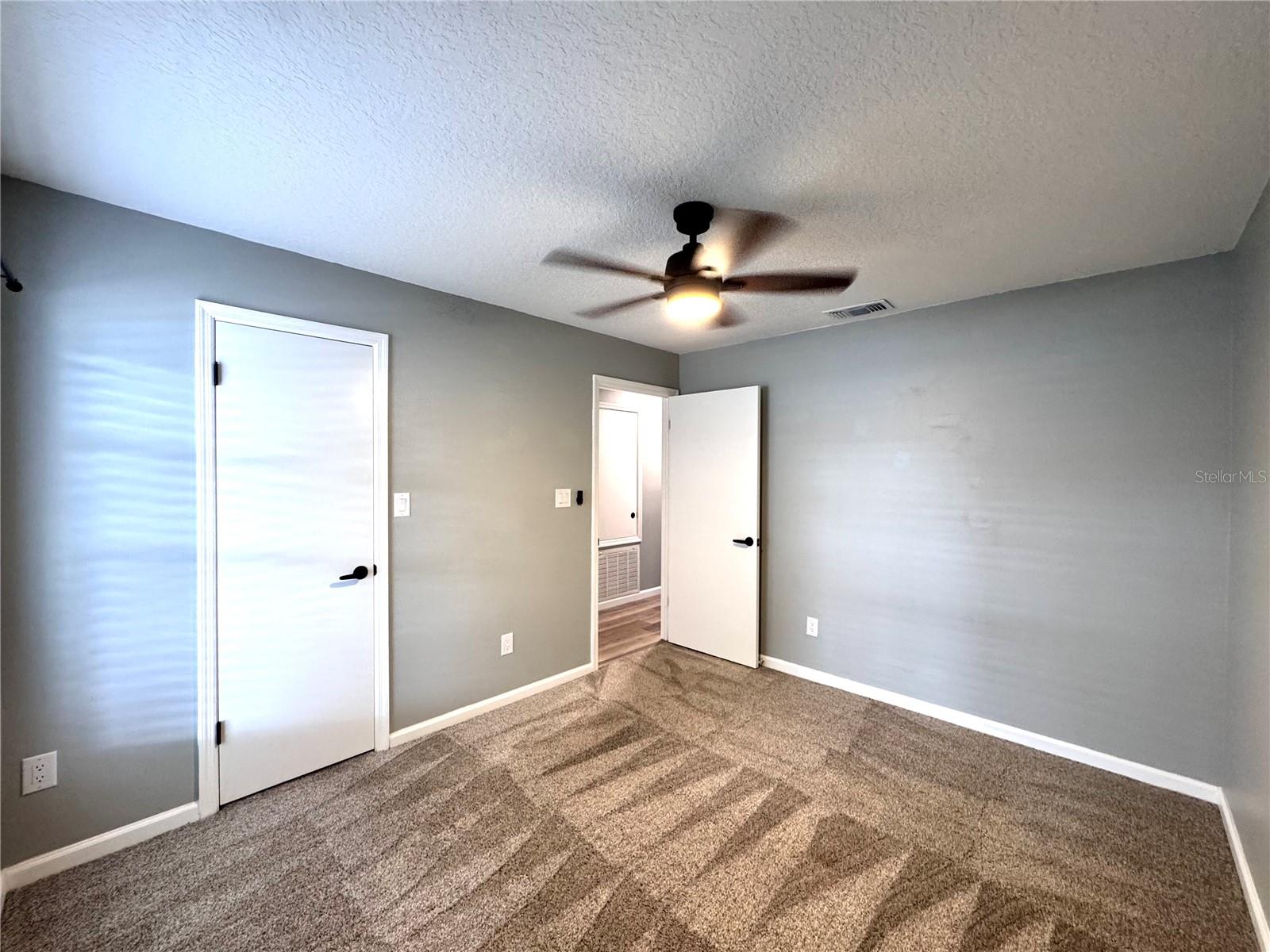 Image 19 of 30 For 3847 Biscayne Drive