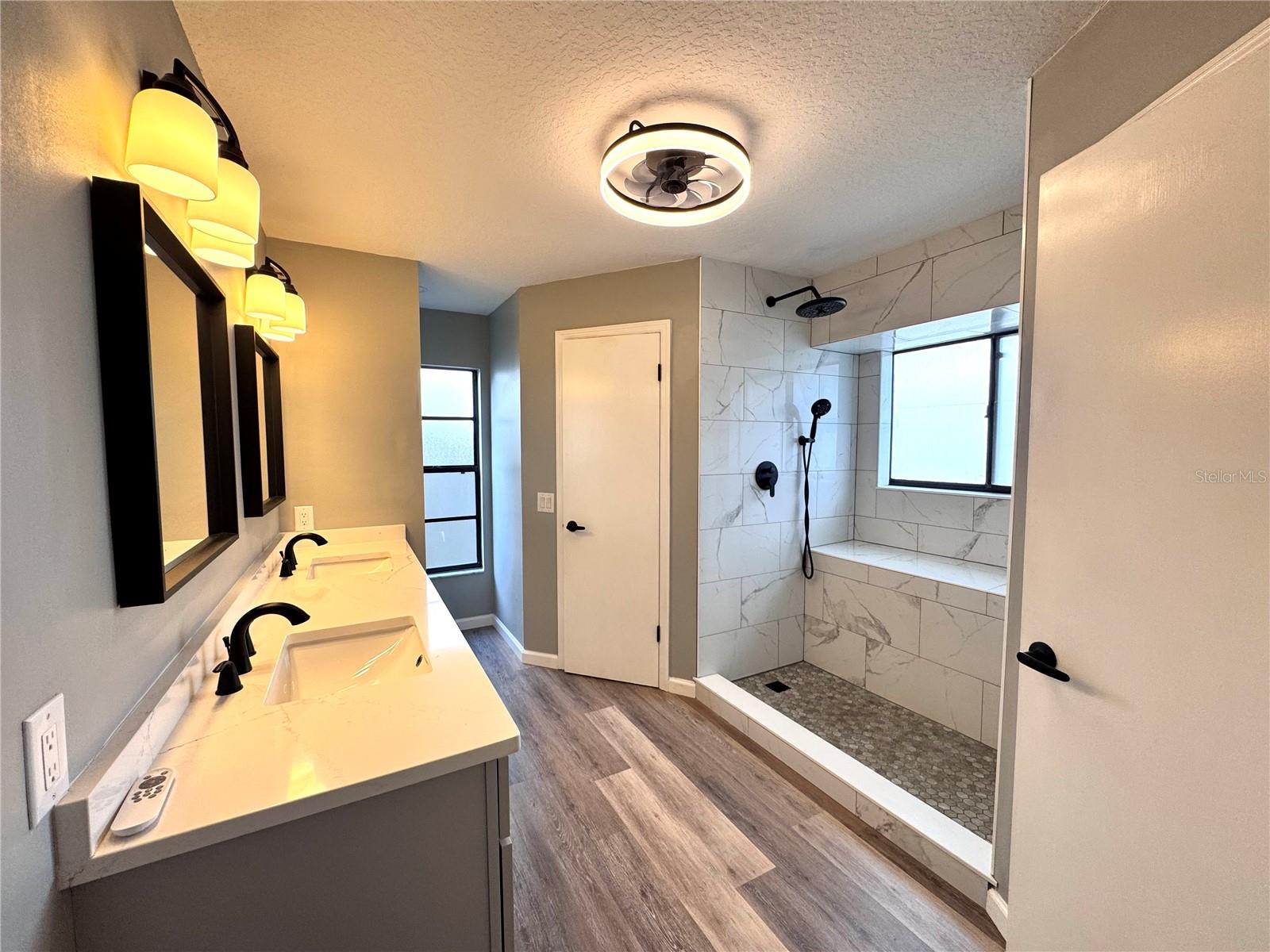 Image 23 of 30 For 3847 Biscayne Drive