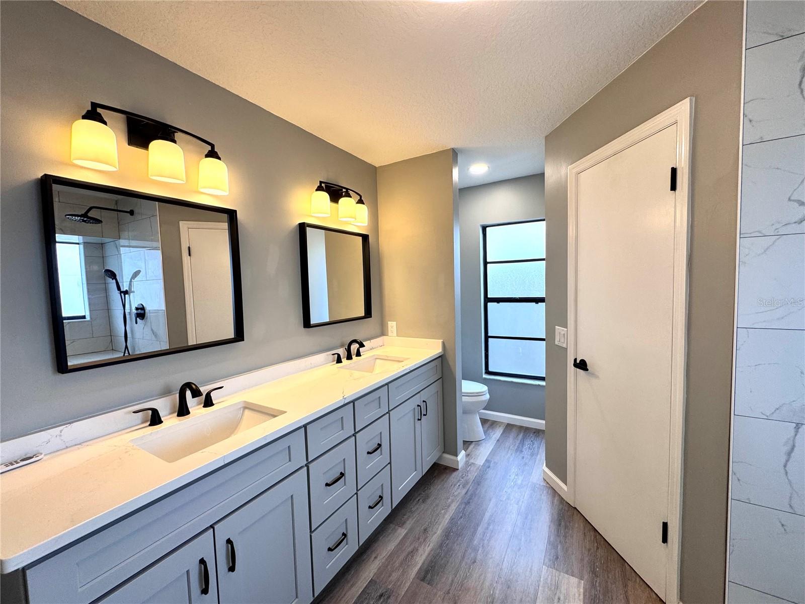 Image 25 of 30 For 3847 Biscayne Drive