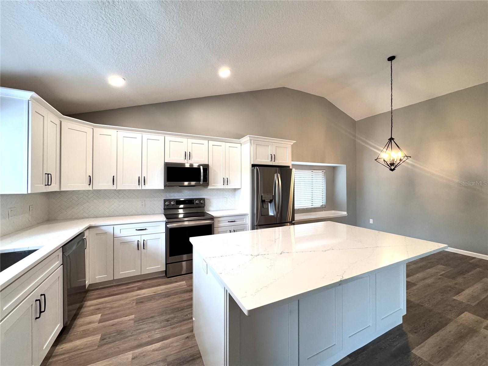 Image 7 of 30 For 3847 Biscayne Drive