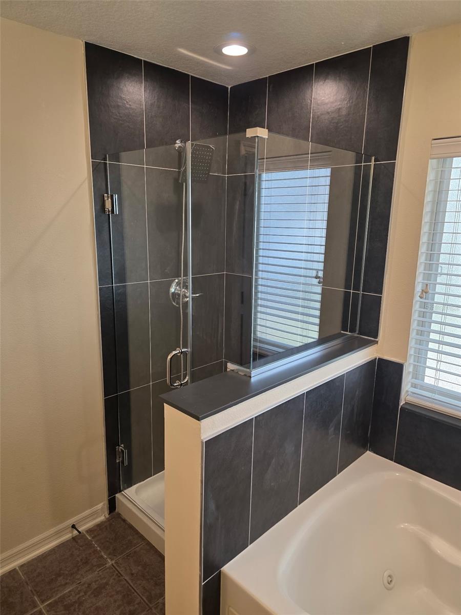 Image 21 of 49 For 2613 Breezy Meadow Road