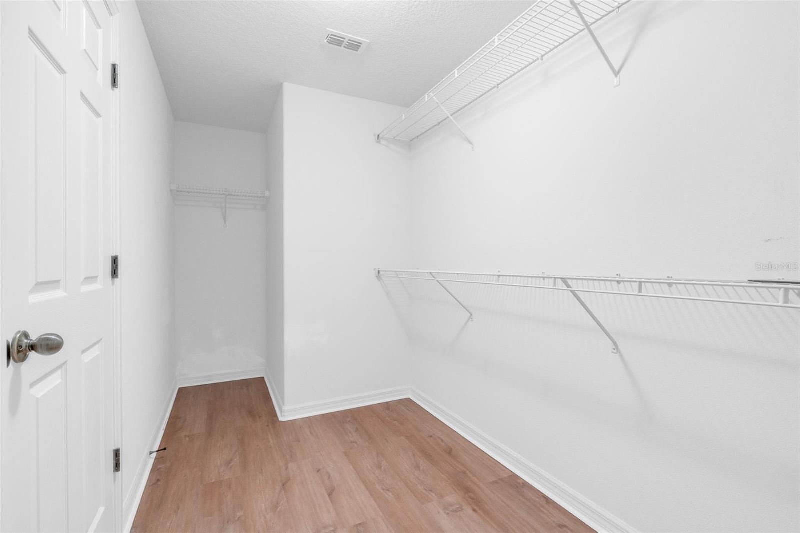 Image 22 of 49 For 2613 Breezy Meadow Road