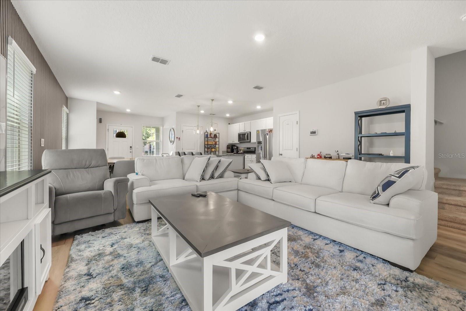 Image 4 of 25 For 10089 Salt Point Drive